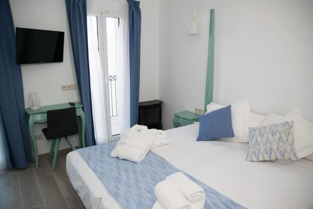 Camera Doppia Superior con balcone - Accessibile alle persone con disabilità — Boutique Hotel Petit Sant Miquel