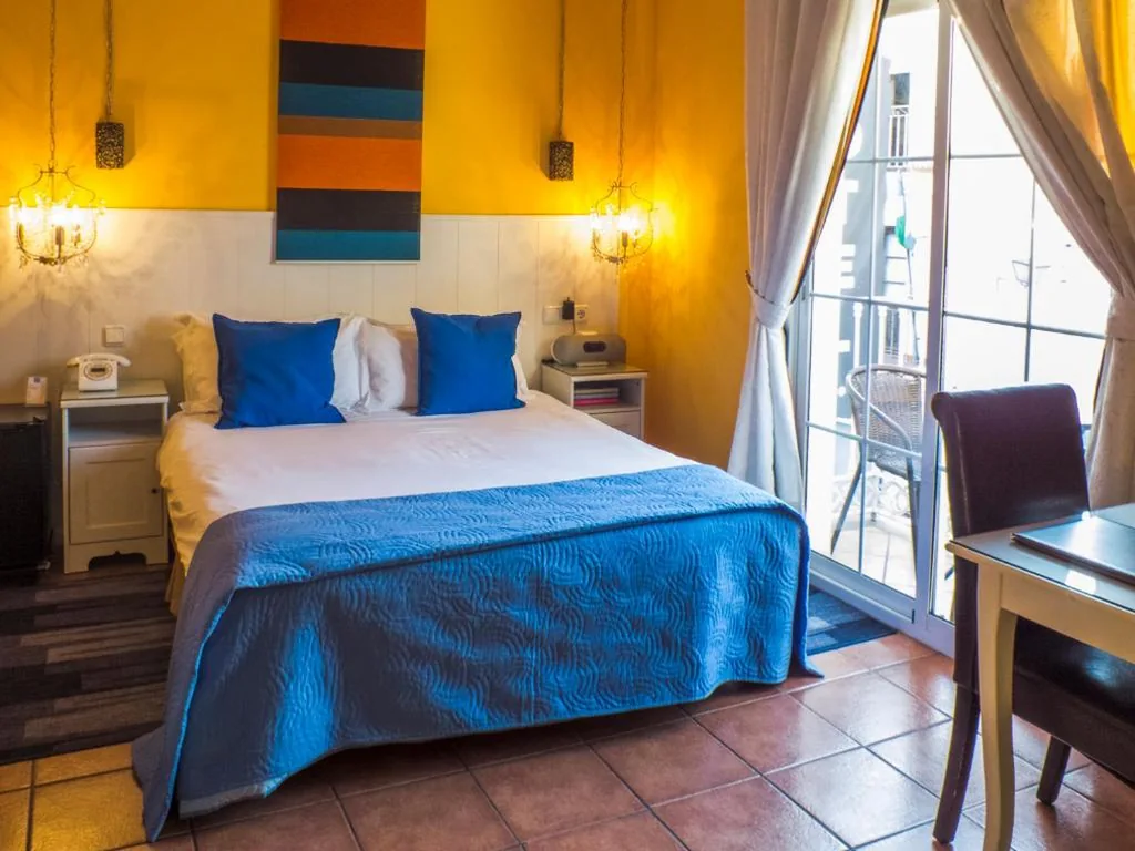 Doppelzimmer mit Küchenzeile — Boutique Hotel Pueblo