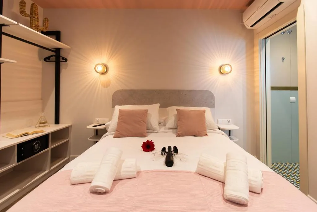 Camera Deluxe — Boutique Rooms Playa Burriana