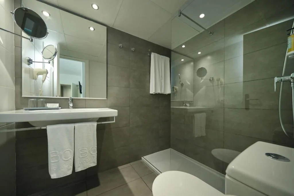Quarto Duplo com Varanda - 1 ou 2 camas — BQ Apolo Hotel