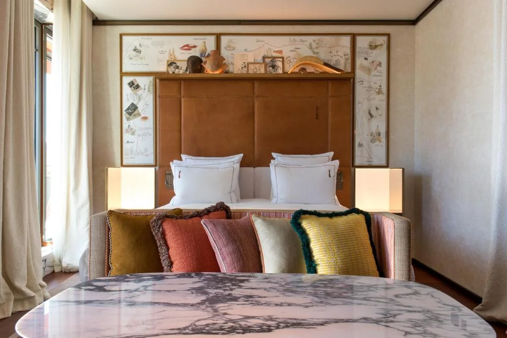 Tre camere comunicanti o adiacenti — Brach Madrid - Evok Collection