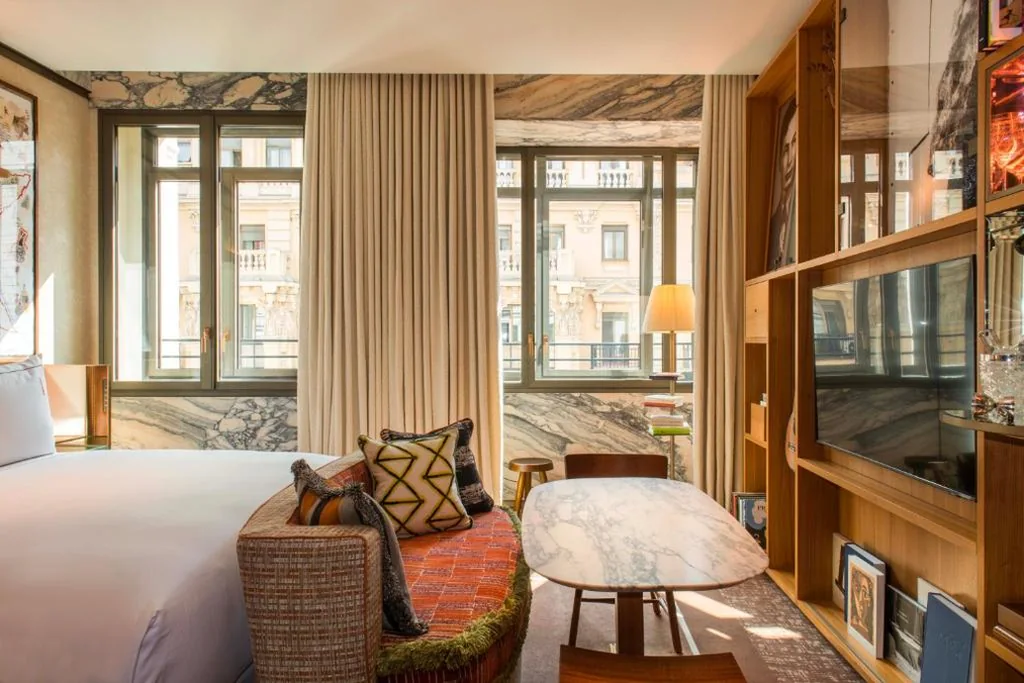 Due camere comunicanti o adiacenti — Brach Madrid - Evok Collection