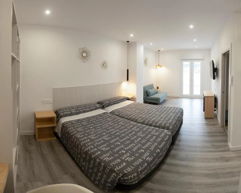 Doppelzimmer mit Balkon — Brisarte