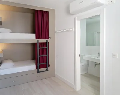 Broz Hostel — photo 11