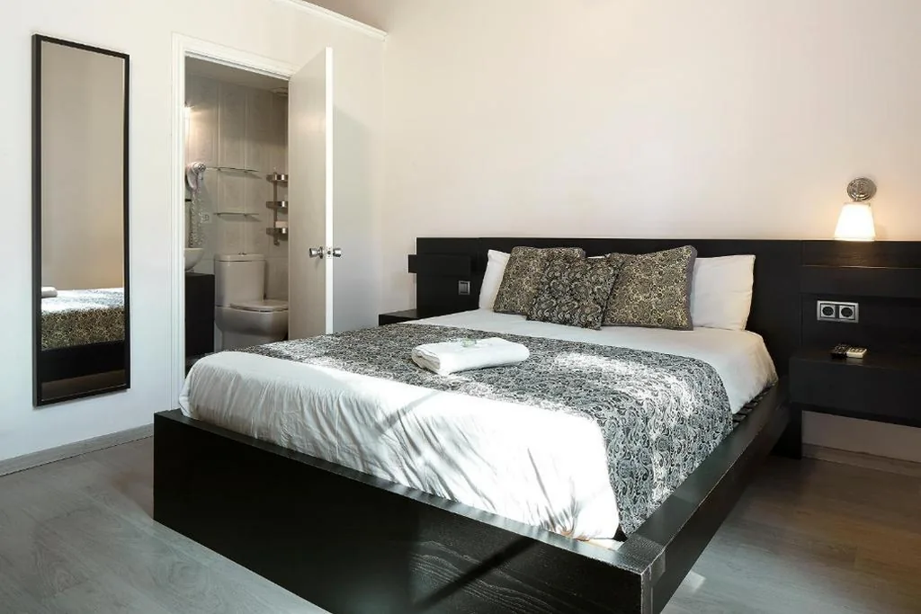 Superior-Doppelzimmer — BruStar Gotic-Centric
