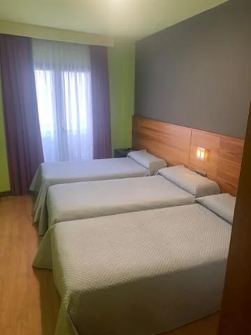 Dreibettzimmer — Buenavista