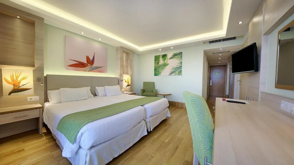 Habitación Doble con vistas al jardín — Bull Costa Canaria & Spa - Only Adults