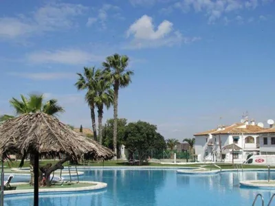 Bungalow en Los Balcones planta baja manzana 5 no 18 StayOrihuelaCosta #PRP004 — Foto 4
