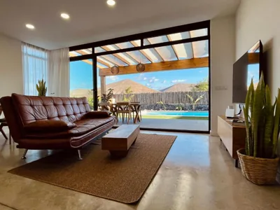 Bungalow + Piscina independiente — foto 10