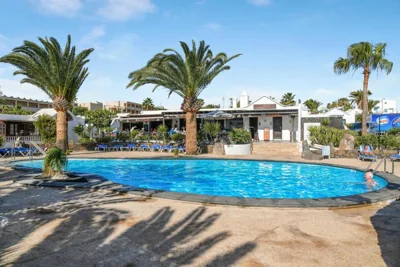 Bungalow Playa Bastián — Foto 4