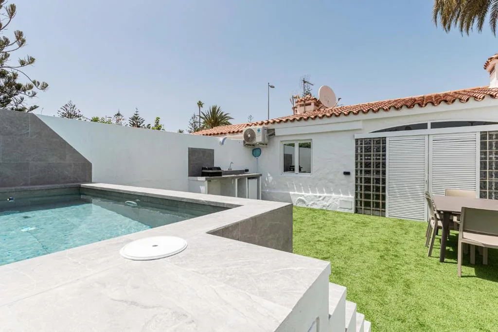 Haus mit 2 Schlafzimmern — Bungalow Playa del Inglés