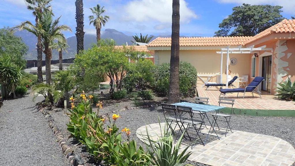 Maison avec 1 chambre — Bungalows El Paradiso