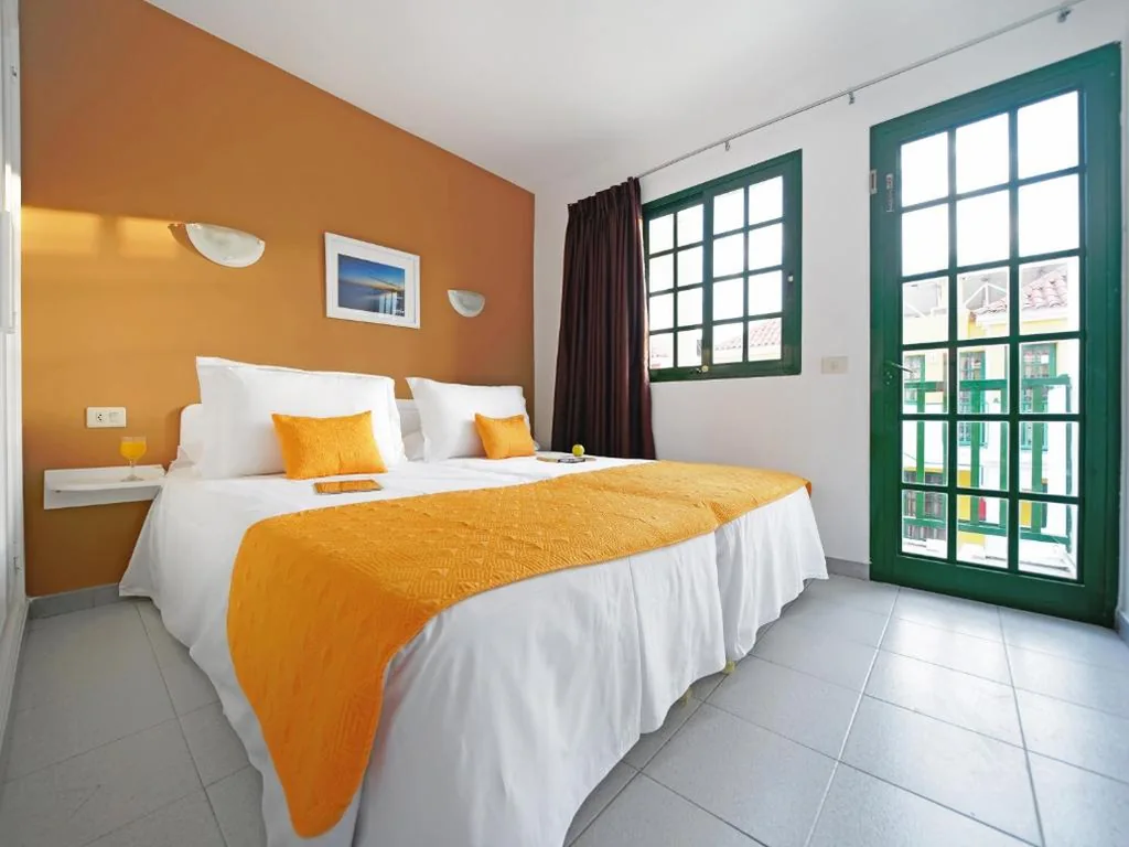 Bungalow d’une chambre (2 adultes + 2 enfants) — Bungalows Vistaflor