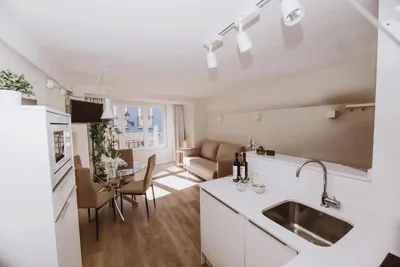 Burgosuites — Foto 12