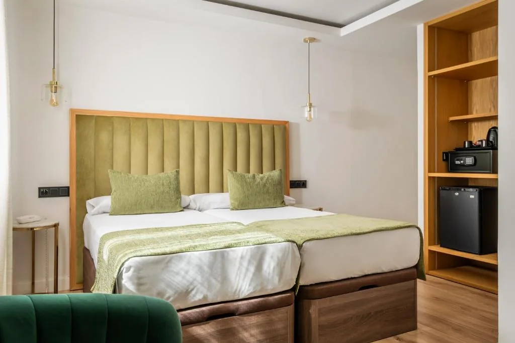 Doppelzimmer mit 2 Einzelbetten — BYPILLOW California