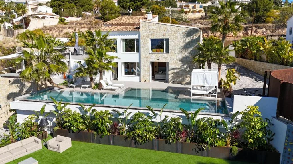 Villa de 3 dormitorios — Ca Amaia