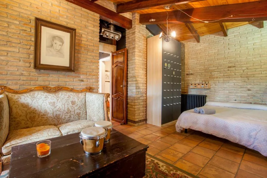 Ca Carmela casa con Encanto con Piscina "Parque Natural Sierra Calderona"cerca Garbi