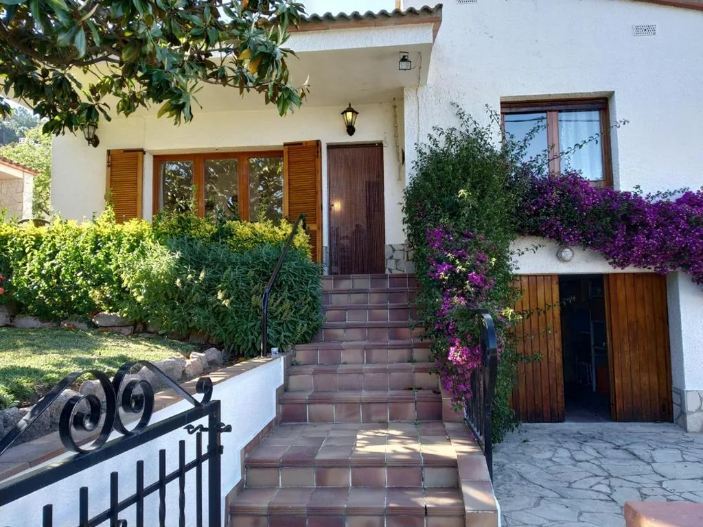 Casa com 3 quartos — CA L' ANGELINA