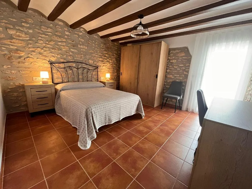Casa de 4 dormitorios — Ca la Beata