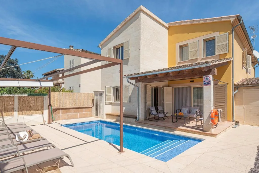 Casa de 4 dormitorios — Ca S'Ingles