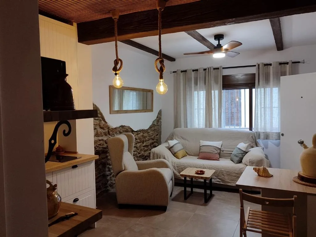 Casa Unifamiliar de 2 dormitorios — Ca Salamandra