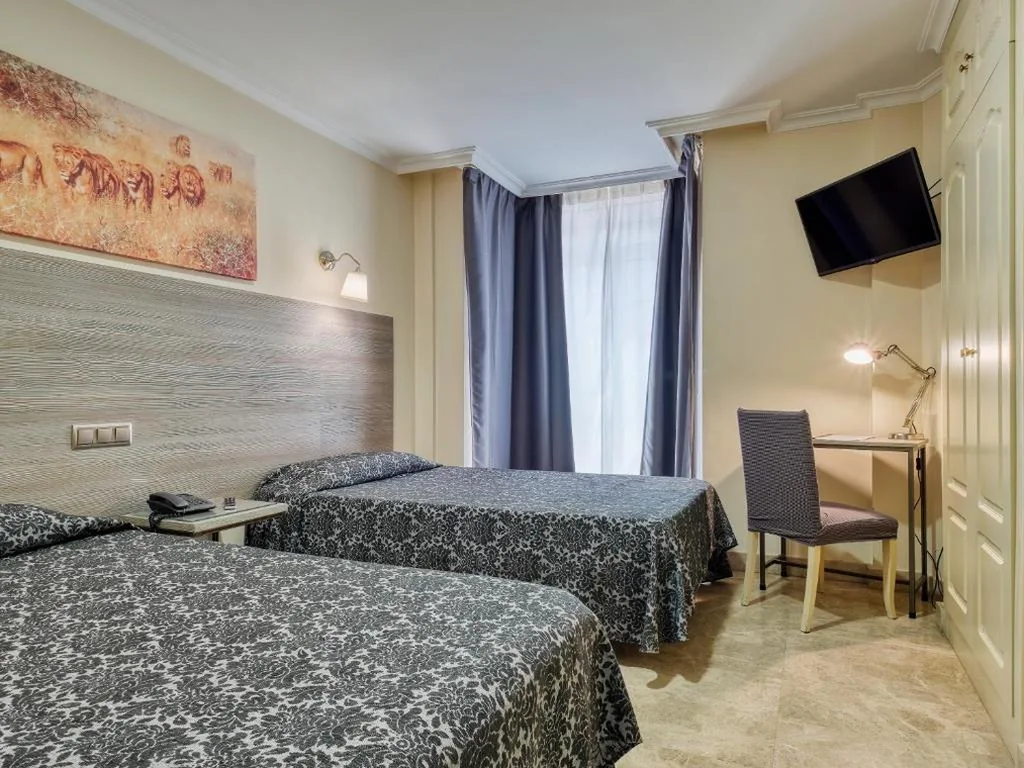 Tweepersoonskamer met 2 bedden — Caballero Errante