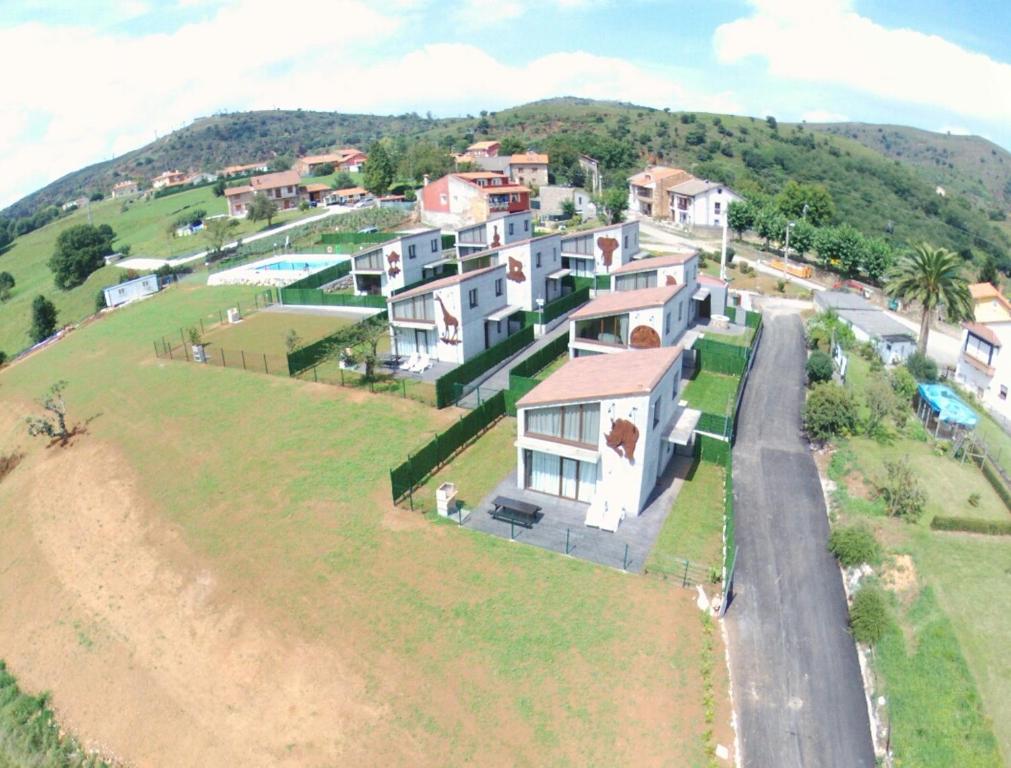 Cabañas La Senda de los elefantes Cabárceno