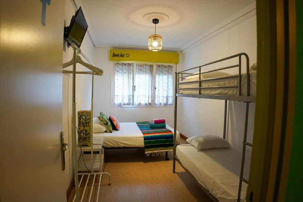 Quarto Quádruplo com casa de banho partilhada — Cactus by Arenas