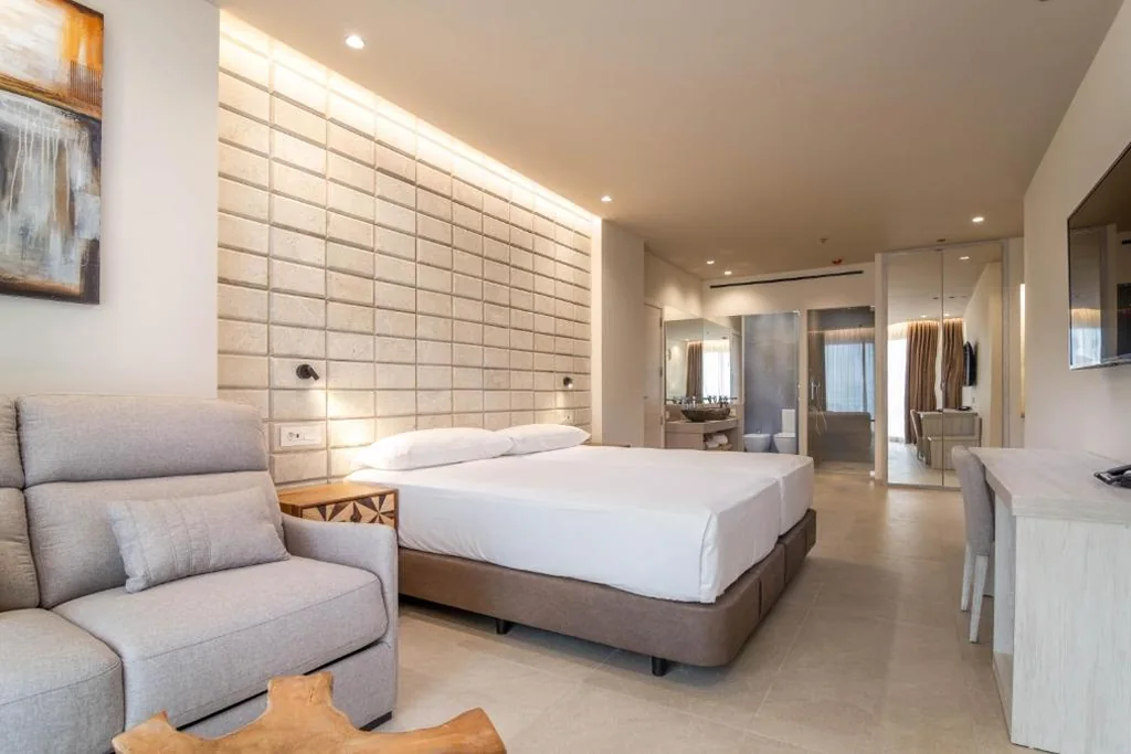 Standaard tweepersoonskamer - 2 bedden — Cádiz Bahía by QHotels