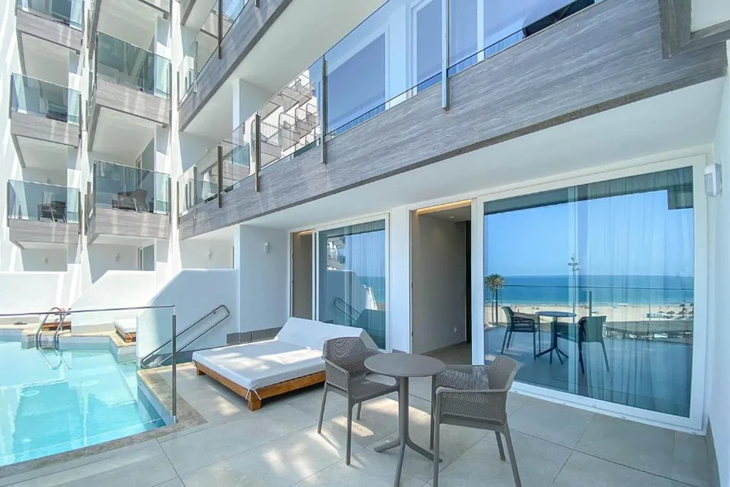 Junior Suite Deluxe (alleen volwassenen vanaf 18 jaar) — Cádiz Bahía by QHotels