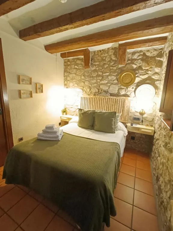Doppelzimmer Economy – 1 oder 2 Betten — Cal Blasi
