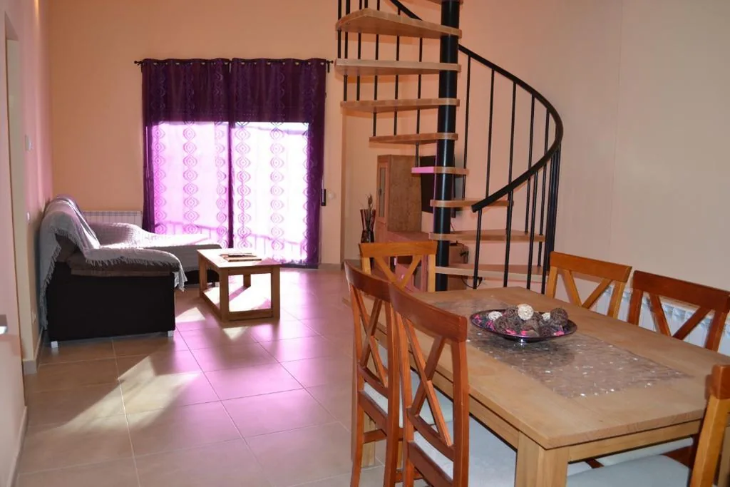 Apartment mit 3 Schlafzimmern (6 Erwachsene) — Cal Ribero