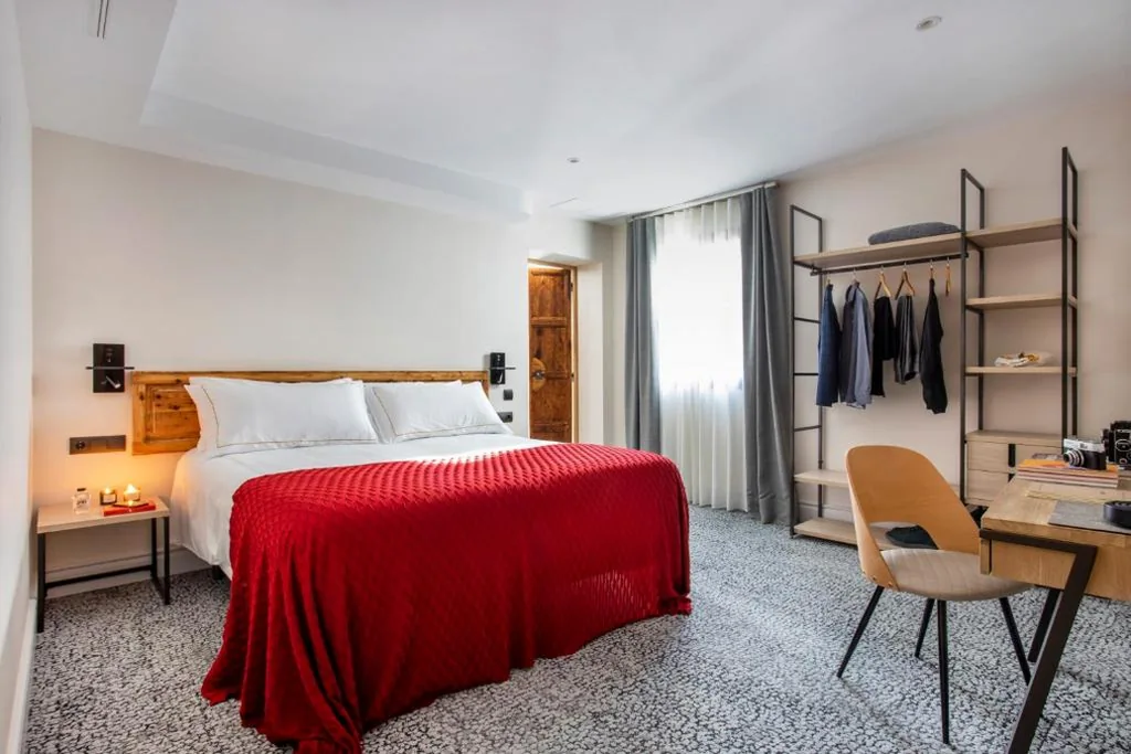 Deluxe-Doppelzimmer — Cal Roure Boutique Hotel