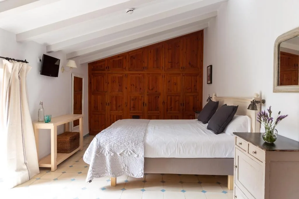 Habitación Doble - 2 camas — Cal Secretari Vell - Turismo de Interior