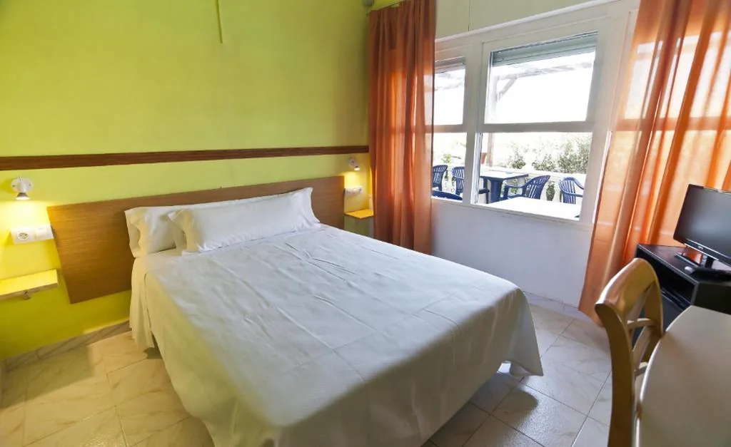 Preisgünstiges Einzelzimmer – Erdgeschoss — Cala Bona y Mar Blava
