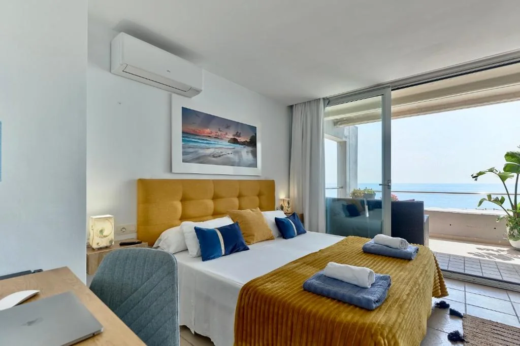Suite Deluxe con vistas al mar — Calatabarca B&B