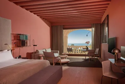 Calatrava Hotel, Mediterranean Sea House — photo 2