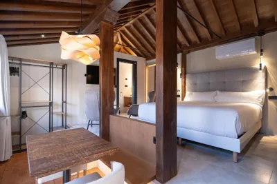 Calm Suites Babole — Foto 5