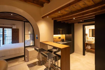 Calm Suites Babole — Foto 11