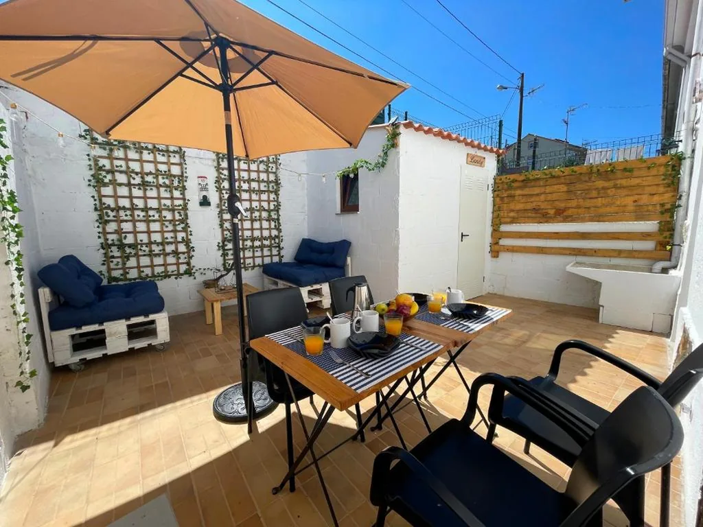 Haus mit 2 Schlafzimmern — Calo's Place