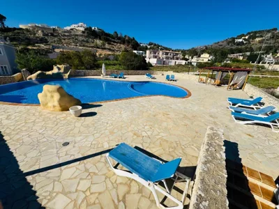 Calpe Casa adosada entorno playa y montaña tranquilidad relax jacuzzi piscina wifi aire jardin barbacoa y parking — foto 4