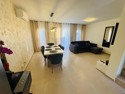 Calpe Casa adosada entorno playa y montaña tranquilidad relax jacuzzi piscina wifi aire jardin barbacoa y parking — foto 6