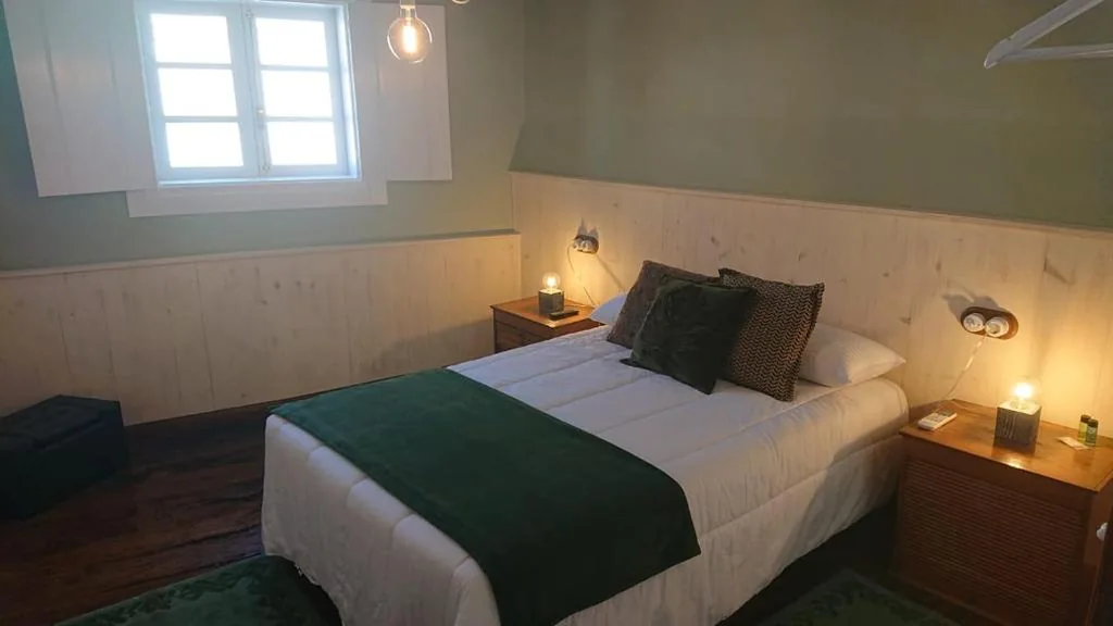 Habitación Doble con baño compartido — Camino de Estrellas Mondoñedo Lugo
