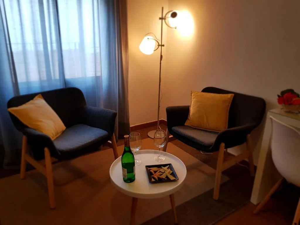 Deluxe Double Room with Hot Tub — Campomar Playa