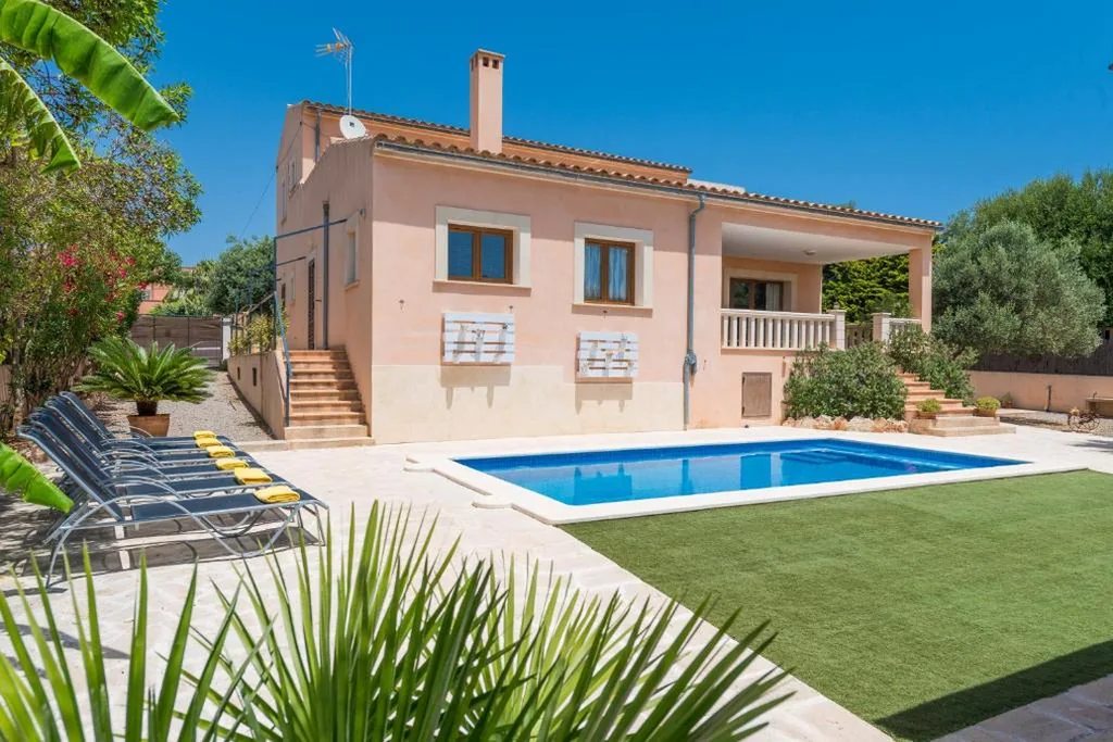 Villa avec vue sur la mer — Can Fiol