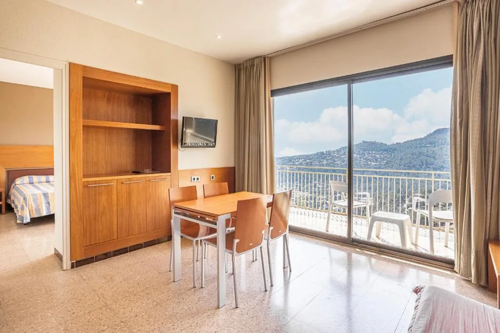 Appartamento con terrazza — Can Fisa Hotel & Apartments