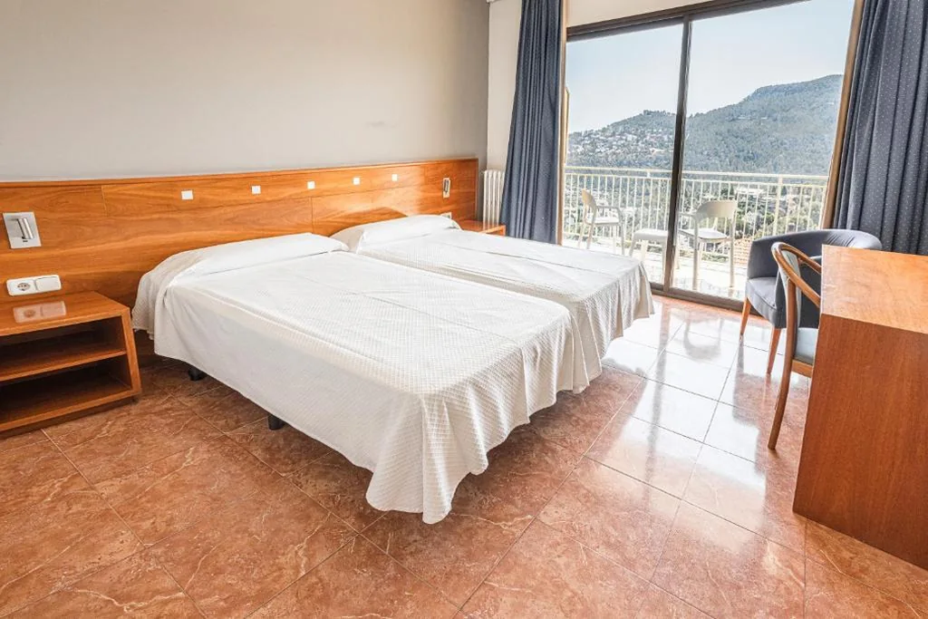 Camera doppia - 1 o 2 letti — Can Fisa Hotel & Apartments