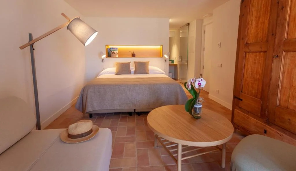 Suite con terraza — Can Liret