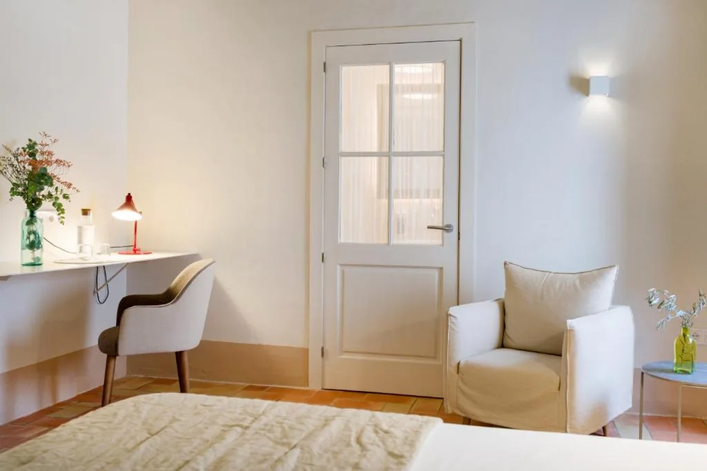 Habitación Doble Estándar con aparcamiento — Can Mascort Eco Hotel