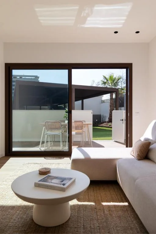 Appartamento Deluxe con 2 camere da letto e vista sul giardino — Can Milà Apartments Sitges